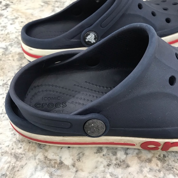 ⛔️REDUCED⛔️ Kids Crocs - Picture 4 of 8